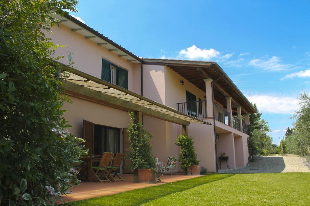 ทัสกานี โรเซส Villa อาเรซโซ ภายนอก รูปภาพ